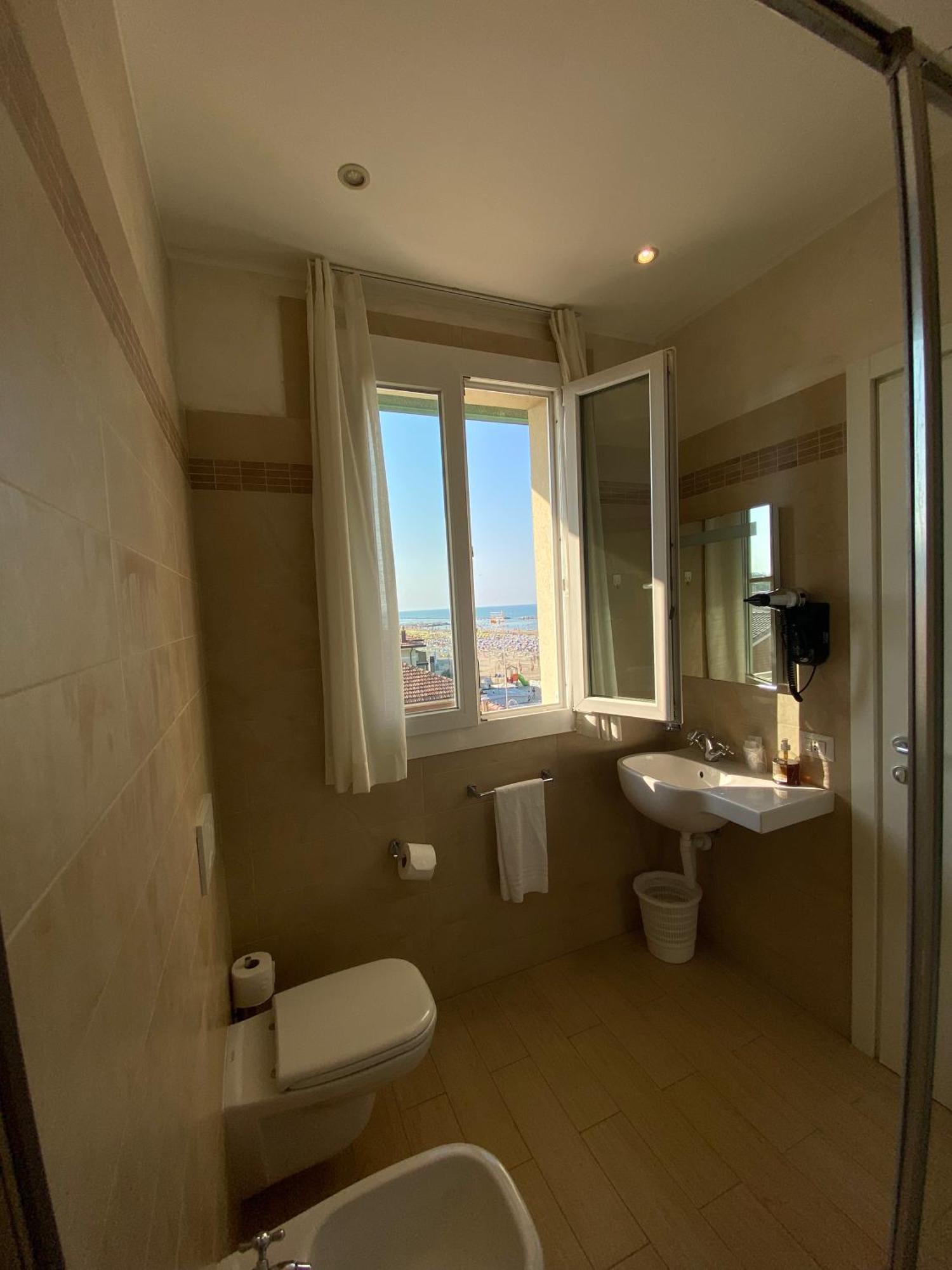 Marina Beach Aparthotel Ρίμινι Εξωτερικό φωτογραφία